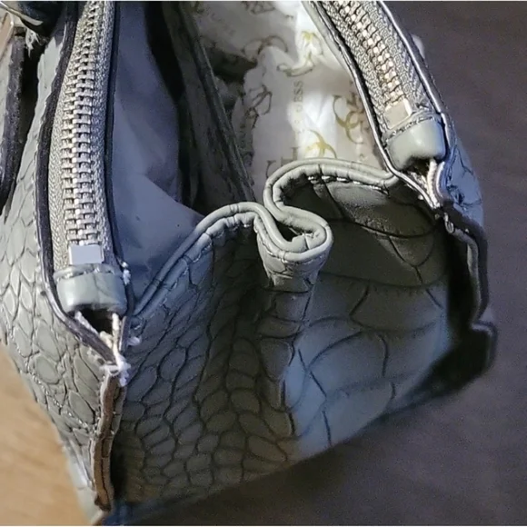 Embossed Guess Shoulder Bag - Picture 8 of 15
